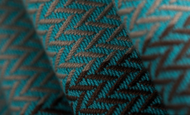 LennyLamb mała jodełka baby mint - chusta tkana długa