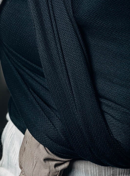 LennyLamb mała jodełka czarny heban - chusta tkana długa