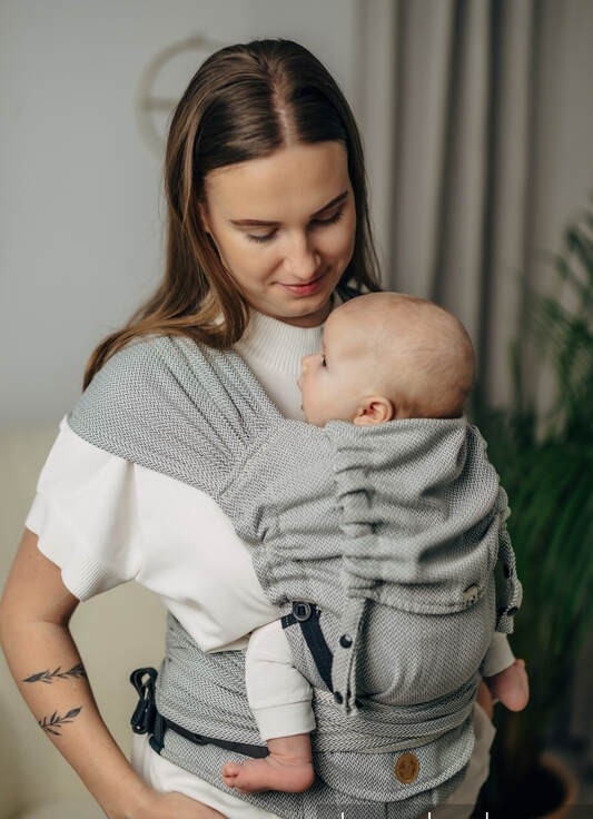 LennyLamb lennyhybrid mała jodełka szara - nosidło hybrydowe regulowane