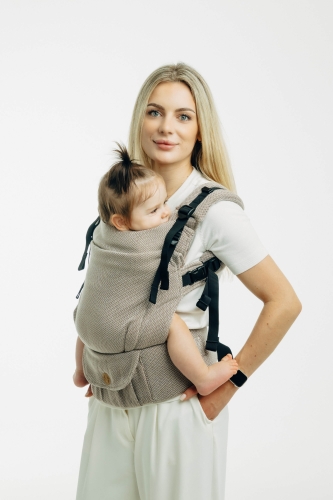 LennyLamb lennyupgrade PRO mała jodełka almond - nosidło klamrowe regulowane