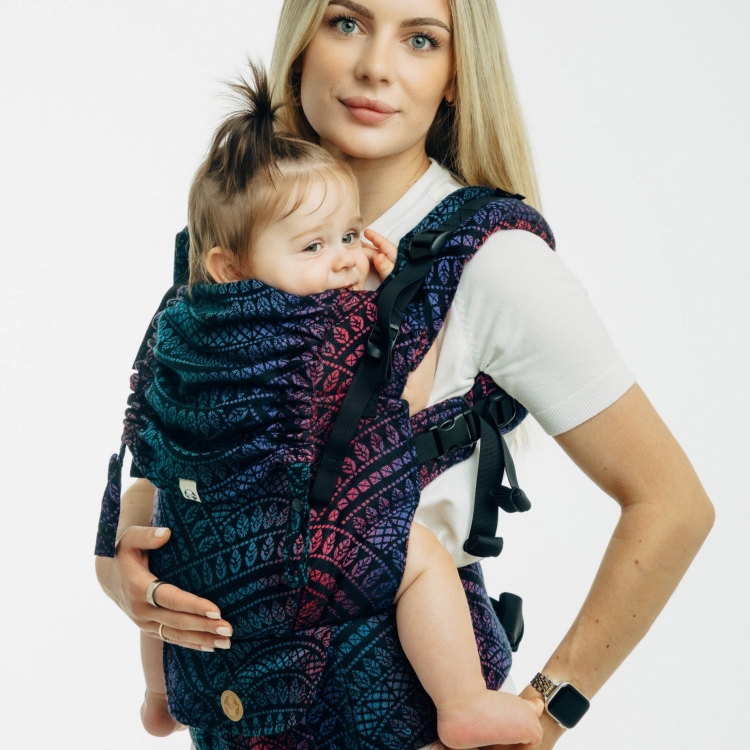 LennyLamb lennyupgrade PRO pawi ogon czarny opal - nosidło klamrowe regulowane