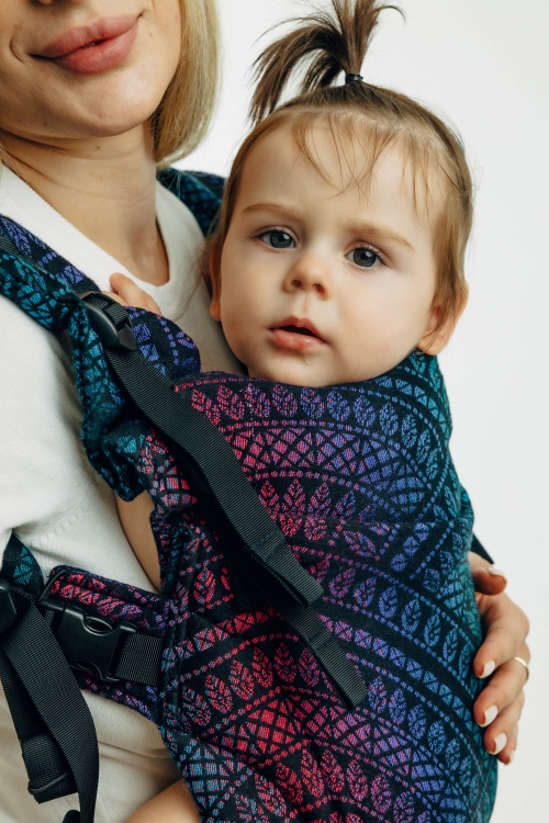 LennyLamb lennyupgrade PRO pawi ogon czarny opal - nosidło klamrowe regulowane