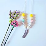 Naszyjnik silikonowy do gryzienia i terapii sensorycznej - piórko i marmur