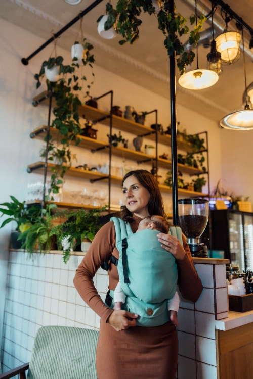 LennyLamb lennylight matcha - nosidło klamrowe regulowane