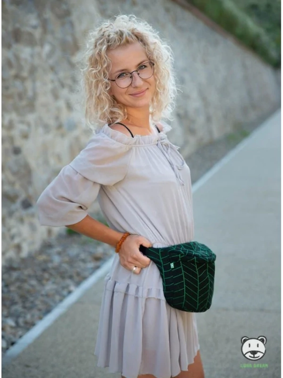 Luna Dream big herringbone dark green - nerka na biodro