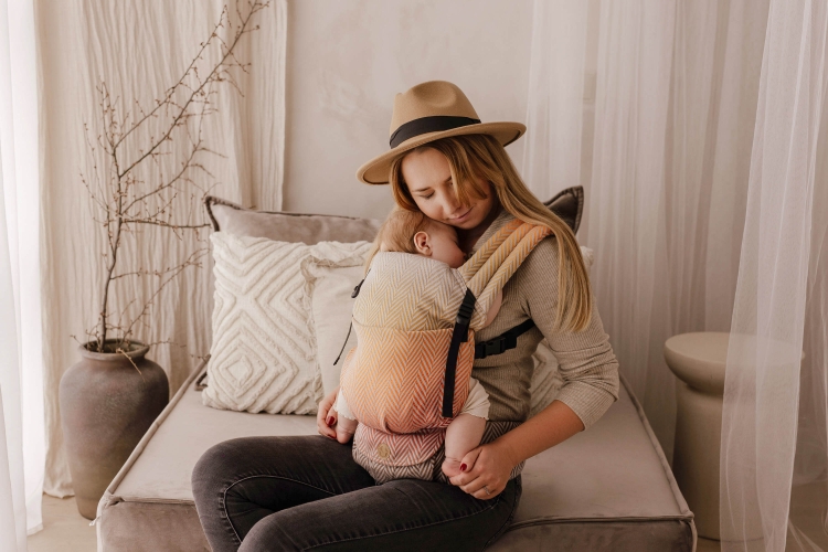 LennyLamb lennylight duża jodełka fandango - nosidło klamrowe regulowane