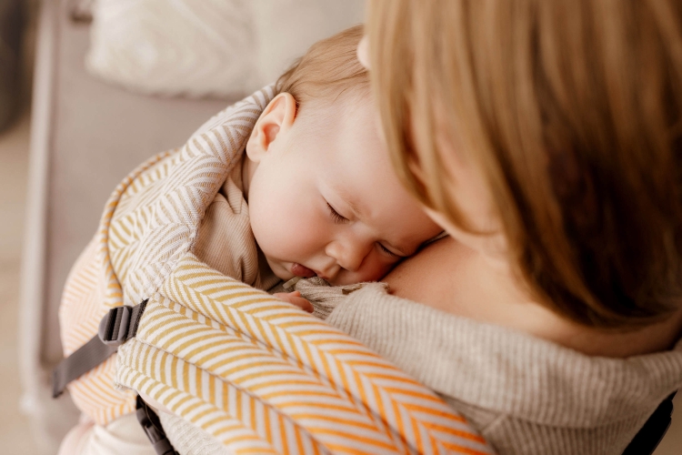 LennyLamb lennylight duża jodełka fandango - nosidło klamrowe regulowane