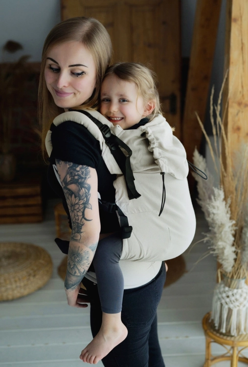 Little Frog preschooler beige moonstone - nosidło klamrowe regulowane