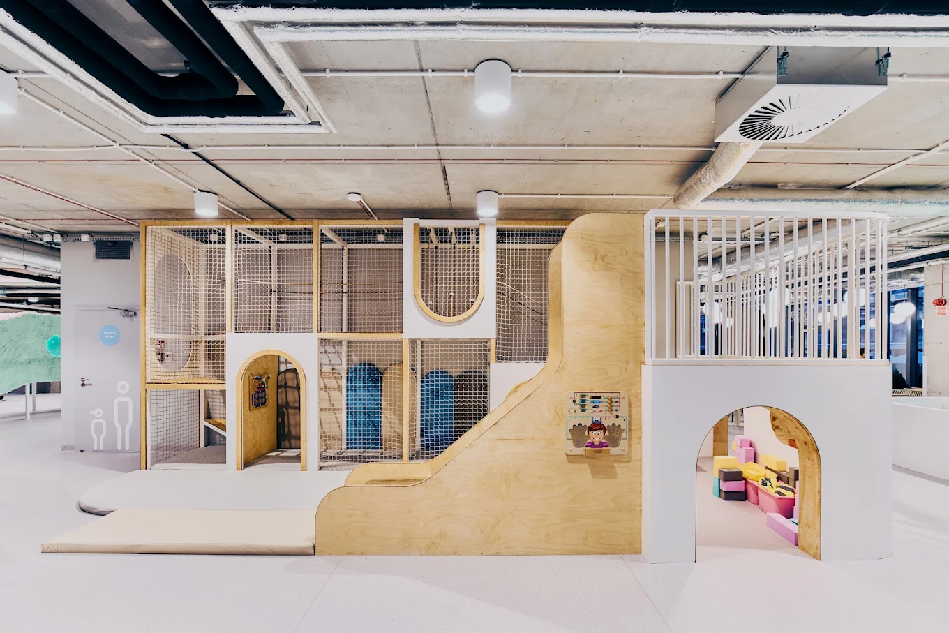 Rozwojowy plac zabaw LuMo dla dzieci w Warszawie