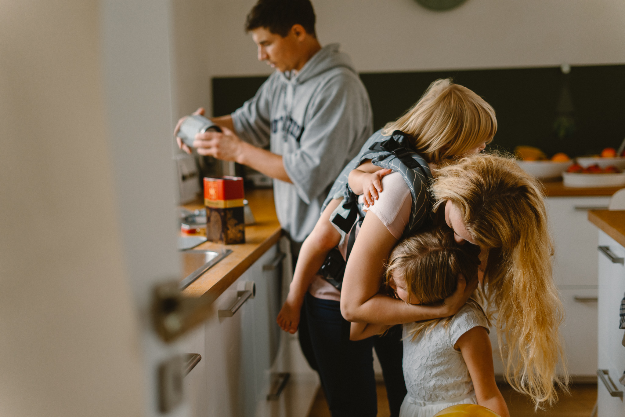 Nosidełko do noszenia dzieci gdy bolą plecy