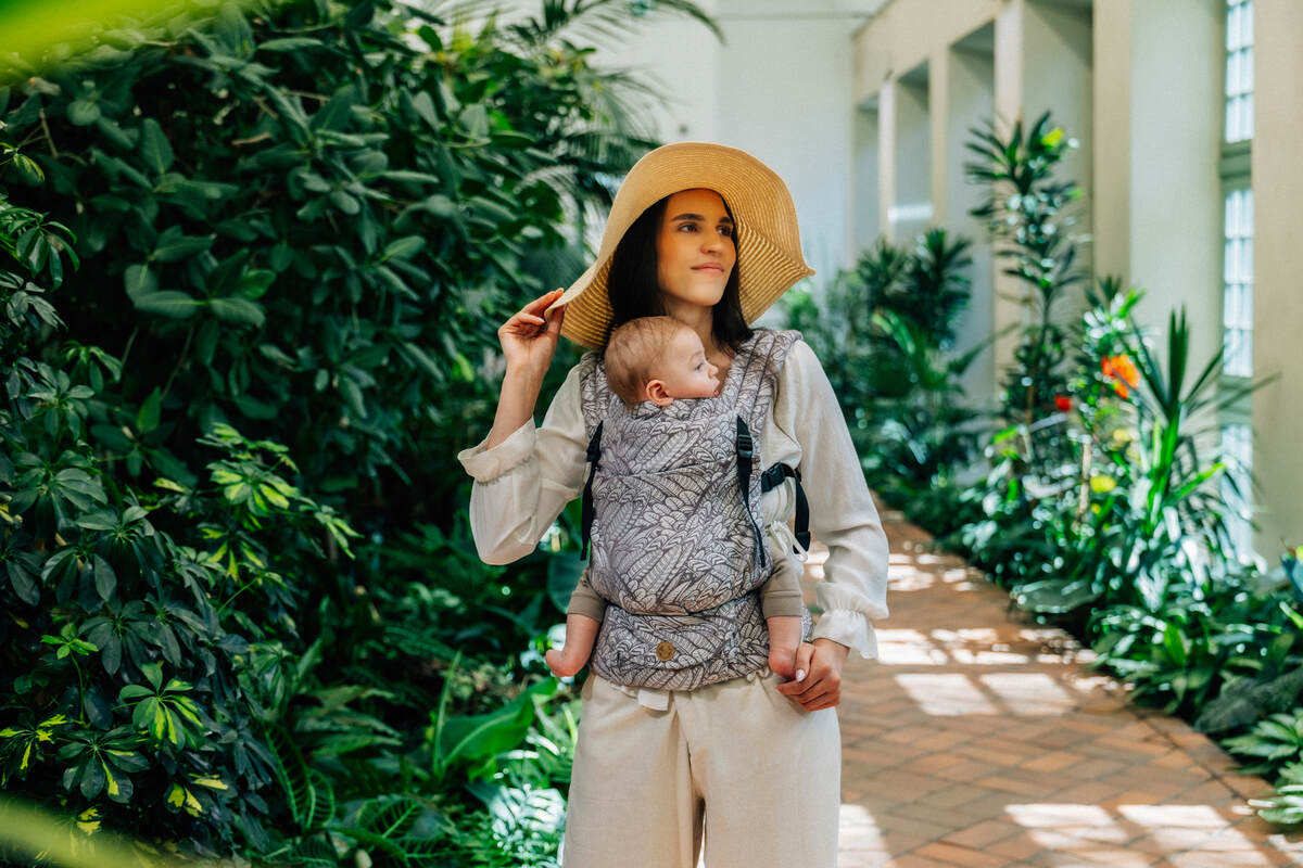 Przewiewne nosidło Lenny Lamb dla tatusiów – chłonne i oddychające nosidełko dla niemowlaka na lato
